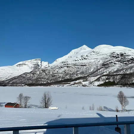 Cozy Near Close To The Sea And Mountain's Дом отдыха *