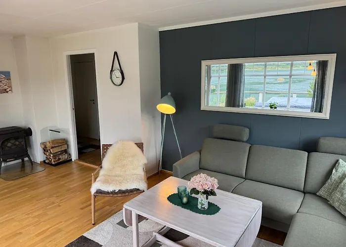 Cozy Near Close To The Sea And Mountain's Tromsø