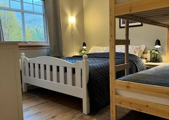 Cozy Near Close To The Sea And Mountain's