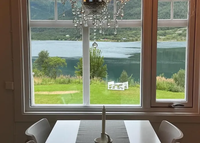 Ferienhaus Cozy Near Close To The Sea And Mountain's