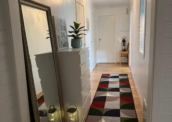Cozy Near Close To The Sea And Mountain's Tromsø