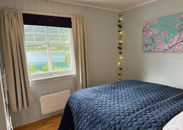Cozy Near Close To The Sea And Mountain's Tromsø