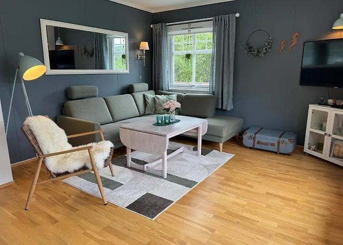 Cozy Near Close To The Sea And Mountain's *
